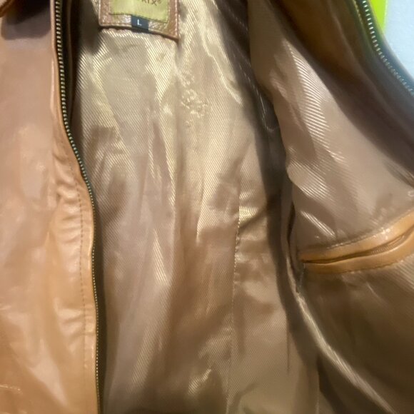 Leather jacket - Picture 5 of 5